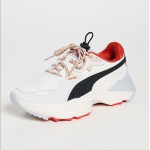 Puma - Orkid Retro Grade Sneakers - 8.5 US - women’s - NWT